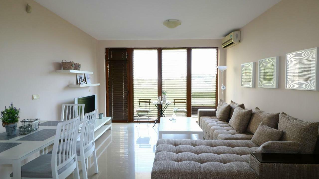 Lighthouse Golf Private Villa Lake View บัลชิค ภายนอก รูปภาพ